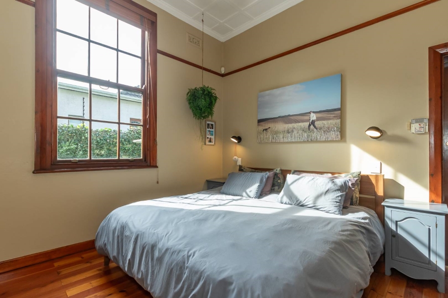 6 Bedroom Property for Sale in Newlands Western Cape